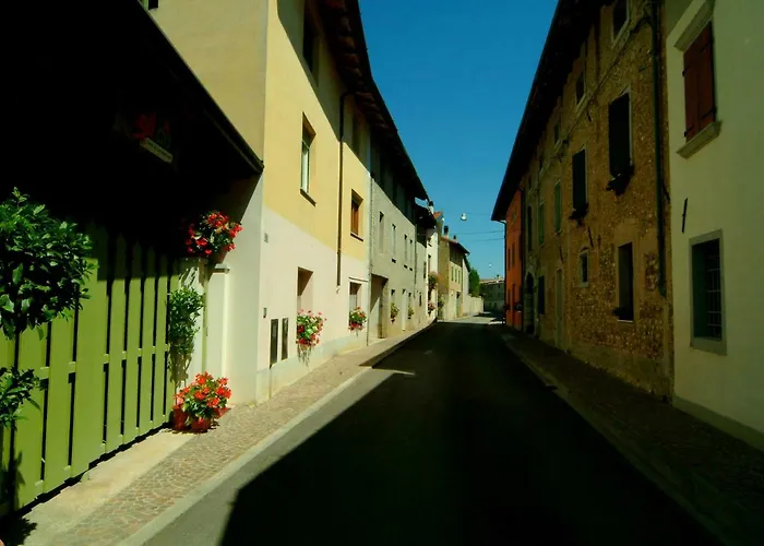 Oda ve Kahvaltı Gil D'o